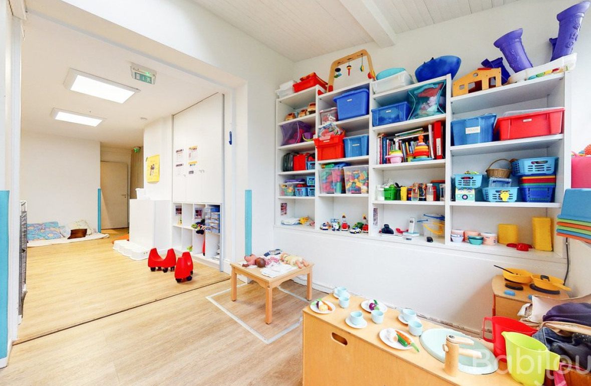 Espace de rangement en crèche 